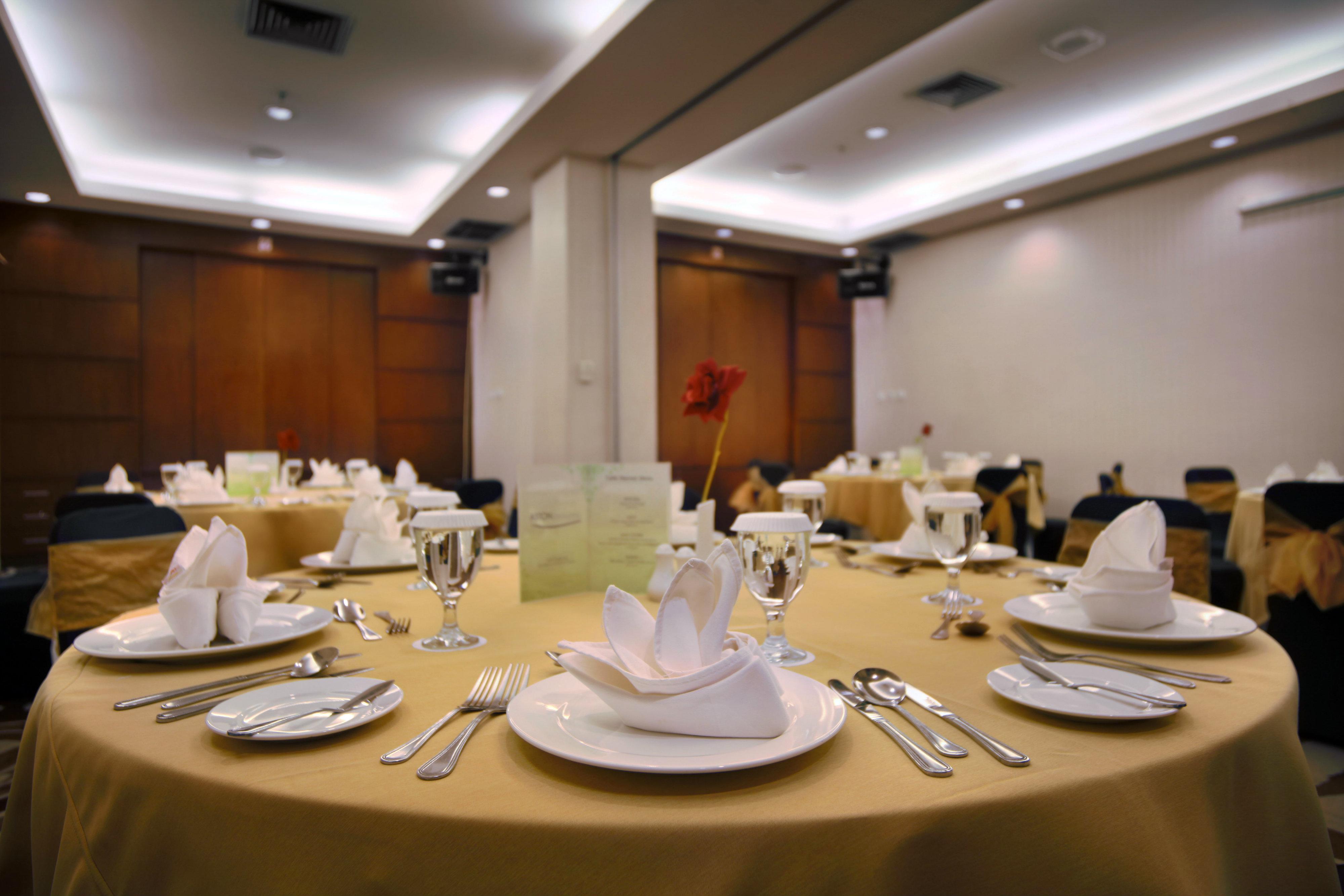 ג'קרטה Royal Palm Hotel & Conference Center Cengkareng מראה חיצוני תמונה